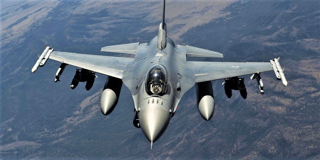 Không quân Mỹ “dọn đường” để chiến đấu cơ F-16 Fighting Falcon “tái xuất”